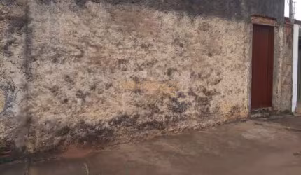 Terreno à venda no bairro Goiás - Araguari/MG