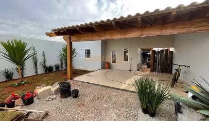 Casa à venda no bairro Bela Vista - Araguari/MG