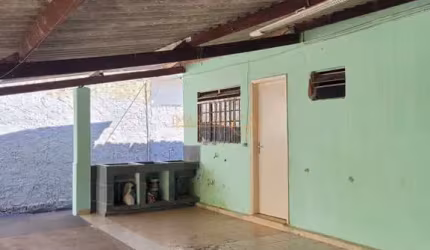 Casa à venda no bairro Jóquei Clube - Araguari/MG