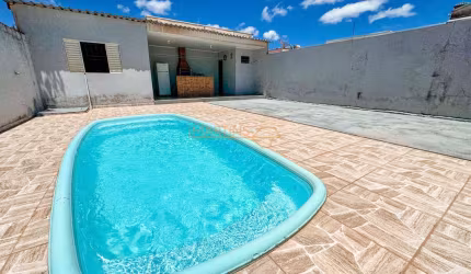 Casa à venda no bairro Miranda - Araguari/MG