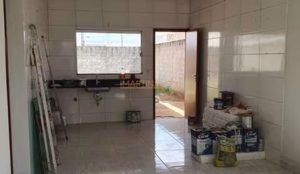 Casa à venda no bairro Jardim Interlagos II - Araguari/MG
