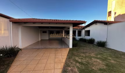 Casa à venda no bairro Aeroporto Sul - Araguari/MG