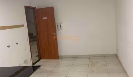 Apartamento para Aluguel, Araguari / MG, bairro Goiás, 2 dormitórios, 1 banheiro, 1 vaga de garagem