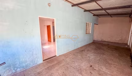 Casa à venda no bairro Bela Suíça - Araguari/MG