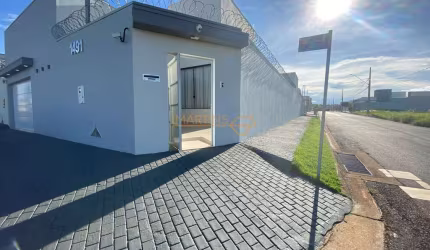 Casa à venda no bairro GranVille - Araguari/MG