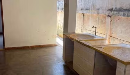 Casa à venda no bairro Goiás - Araguari/MG