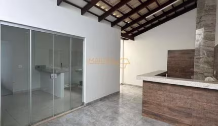 Casa à venda no bairro Jardim Interlagos II - Araguari/MG
