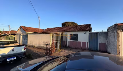 Terreno à venda no bairro Goiás - Araguari/MG