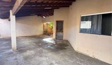 Casa à venda no bairro Jardim Milani - Araguari/MG