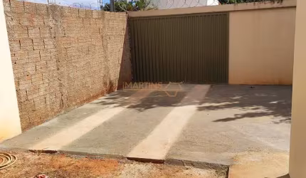Casa à venda no bairro São Sebastião - Araguari/MG