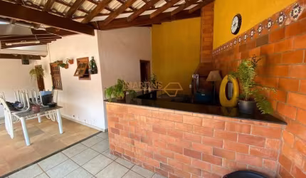 Casa à venda no bairro Sibipiruna - Araguari/MG