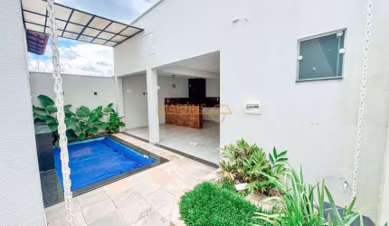 Casa à venda no bairro Santiago - Araguari/MG