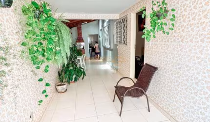 Casa à venda no bairro Centro - Araguari/MG
