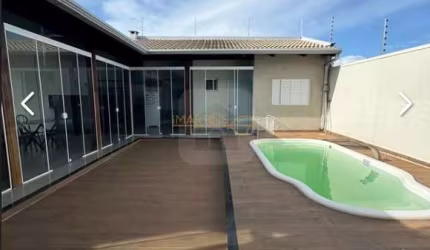 Sobrado à venda no bairro Jardim Interlagos I - Araguari/MG