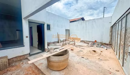 Casa à venda no bairro Jardim Interlagos I - Araguari/MG