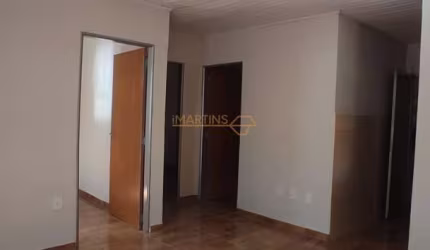 Casa à venda no bairro Bela Suiça