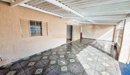 Casa para alugar no bairro Goiás - Araguari/MG