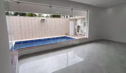 Casa de alto padrão no Canto do Forte, Praia Grande, SP.