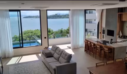 Casa à venda no bairro João Paulo - Florianópolis/SC