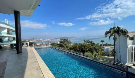 Apartamento à venda no bairro Canasvieiras - Florianópolis/SC