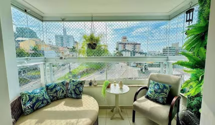 Cobertura no Agronômica, apartamento no Edifício Campos Elíseos