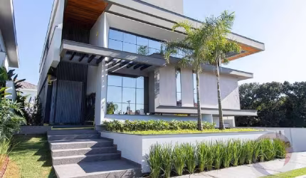 Casa à venda no bairro Jurerê Internacional - Florianópolis/SC