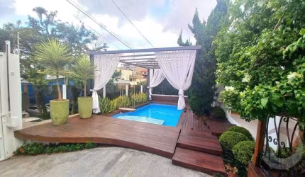 Casa à venda no bairro Estreito - Florianópolis/SC