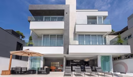 Casa à venda no bairro Santo Antônio de Lisboa - Florianópolis/SC
