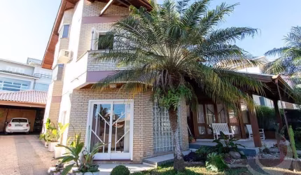 Casa à venda no bairro Saco Grande - Florianópolis/SC