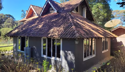 Chácara / sítio com 3 quartos à venda na Avenquinha, Campo Alegre , 110 m2 por R$ 1.390.000