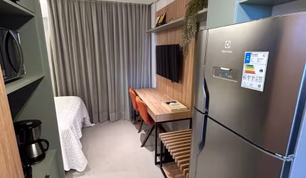 VENDO FLAT PORTEIRA FECHADA NO JARDIM OCEANIA A 50MT DA PRAIA ️