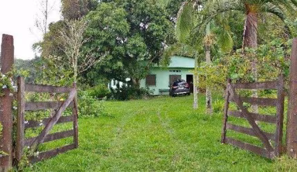 Chácara para Venda em Rio Bonito, Colina, 3 dormitórios, 3 banheiros, 2 vagas