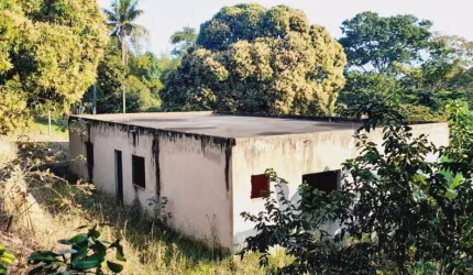 Sítio para Venda em Tanguá, Mangueira, 2 dormitórios, 1 suíte, 1 banheiro, 2 vagas