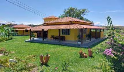 Sítio para Venda em Cachoeiras de Macacu, Papucaia, 2 dormitórios, 1 banheiro, 1 vaga
