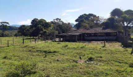 Sítio para Venda em Cachoeiras de Macacu, Maraporã, 2 dormitórios, 1 suíte, 1 vaga