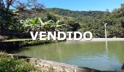 Sítio para Venda em Rio Bonito, Cachoeiras dos Bagres, 2 dormitórios, 1 banheiro, 1 vaga