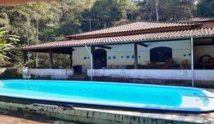 Sítio para Venda em Cachoeiras de Macacu, Vecchi, 2 dormitórios, 1 suíte, 1 banheiro, 1 vaga