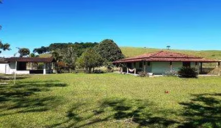 Sítio para Venda em Cachoeiras de Macacu, Marubaí, 2 dormitórios, 1 suíte, 1 banheiro, 1 vaga