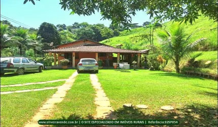 Sítio para Venda em Cachoeiras de Macacu, Papucaia, 5 dormitórios, 3 suítes, 2 banheiros, 3 vagas