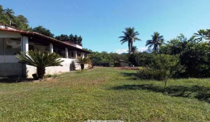 Sítio para Venda em Cachoeiras de Macacu, Papucaia, 4 dormitórios, 2 banheiros, 2 vagas