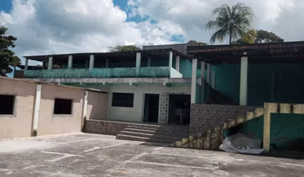 Vendo Espaço Comercial com Construção 900 metros em Paripe Cocisa
