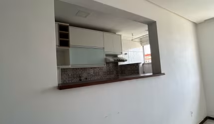 Vende-se Apartamento Cond Bosque do Aeroporto