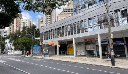 Alugo loja 170m2 esta no Osso dou carência !