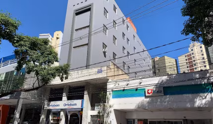 Alugo 8 salas andar inteiro 220m2 - com 6 vagas na garagem
