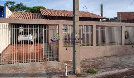 Casa com 3 quartos à venda na Rua Capichingui, Leonor, Londrina, 131 m2 por R$ 424.000