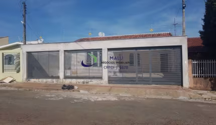 Casa com 3 quartos à venda na Rua Gertrudes Bischof, Jardim Graziela, Londrina, 110 m2 por R$ 700.000