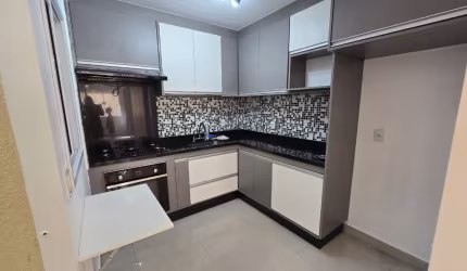 Sobrado em condominio fechado  !!!