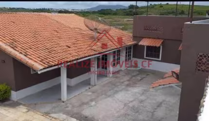 Linda casa independente no condomínio Diuana Zacarias