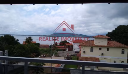 Casa à venda com vista pra lagoa em São Pedro da Aldeia!