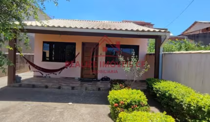 Casa mobiliada independente quintal na Praia Linda em São Pedro da Aldeia